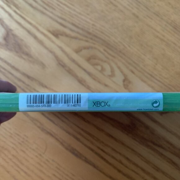 Fallout 76 (Microsoft Xbox One, 2018) Hole in Shrink Wrap Like New Sealed - Picture 5 of 5